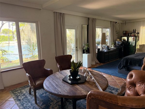 1785 Calais Dr #8 Miami Beach, FL 33141