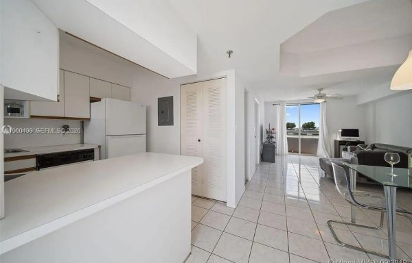 9156 Collins Ave #502 Surfside, FL 33154