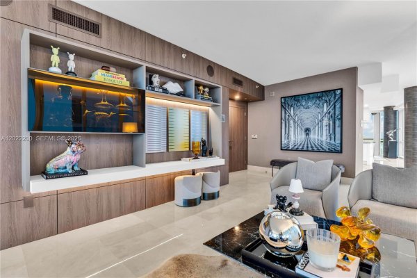 17121 Collins Ave #2708 Sunny Isles Beach, FL 33160