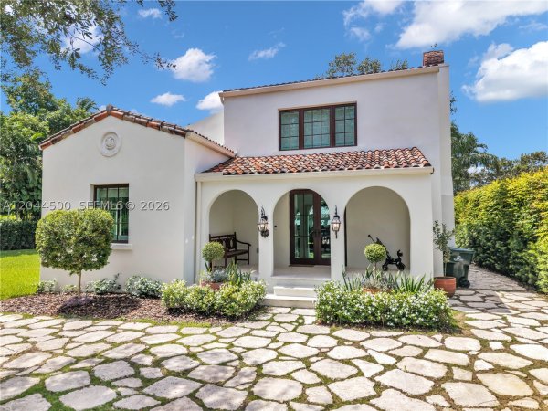 5730 SW 49th St South Miami, FL 33155