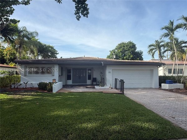 1532 Trillo Ave Coral Gables, FL 33146
