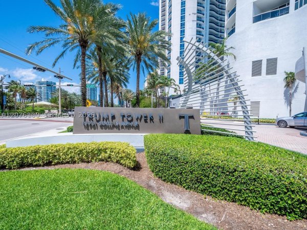 15901 Collins Ave #2504 Sunny Isles Beach, FL 33160
