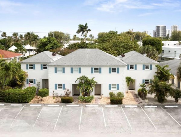 1216 Surf Singer Island, FL 33404