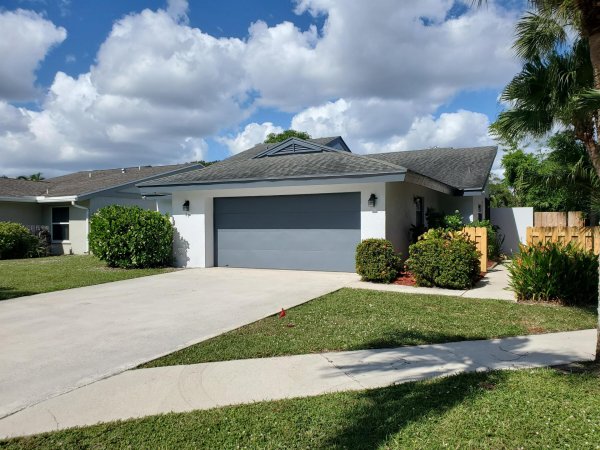 47 Baytree Cir Boynton Beach, FL 33436