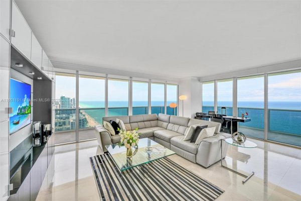 1830 S Ocean Dr #3801 Hallandale Beach, FL 33009