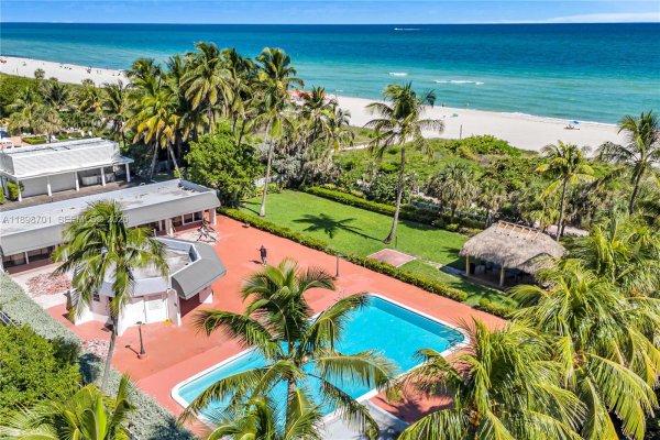 2401 Collins Ave #507 Miami Beach, FL 33140