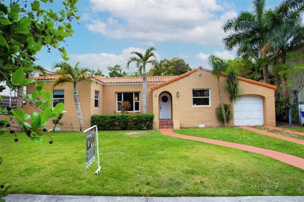 236 SW 28th Rd Miami, FL 33129