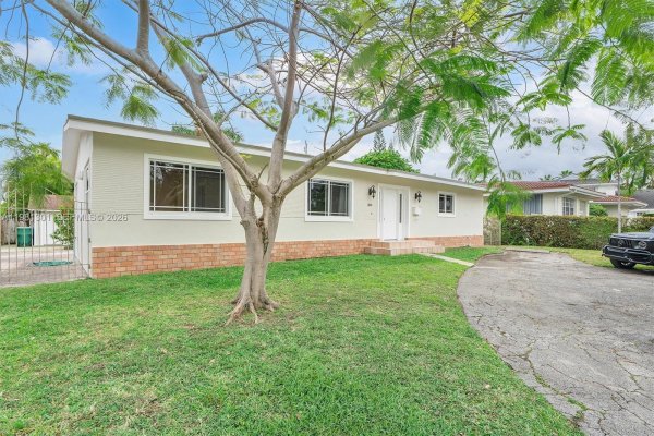 300 187th St Sunny Isles Beach, FL 33160