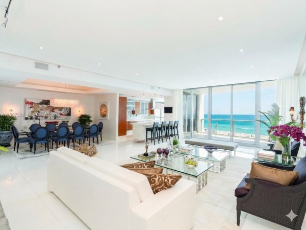 5959 Collins Ave #906 Miami Beach, FL 33140