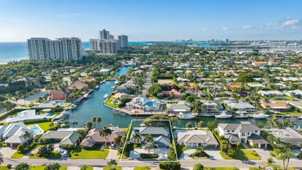 1231 Gulfstream Way Singer Island, FL 33404