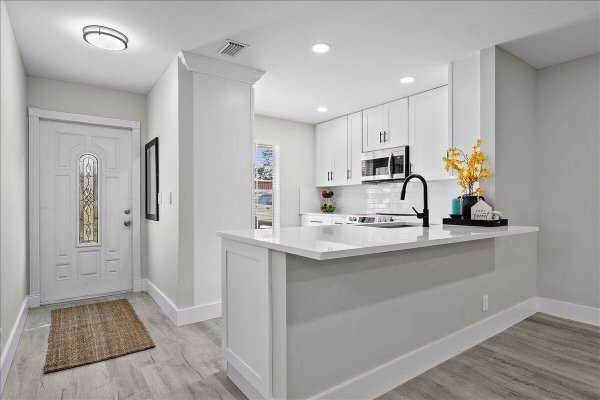 769 Nantucket Cir Lake Worth, FL 33467