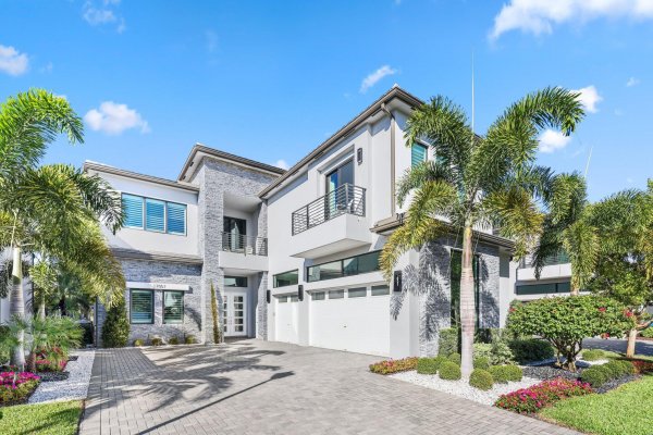 17057 Cappuccino Boca Raton, FL 33496