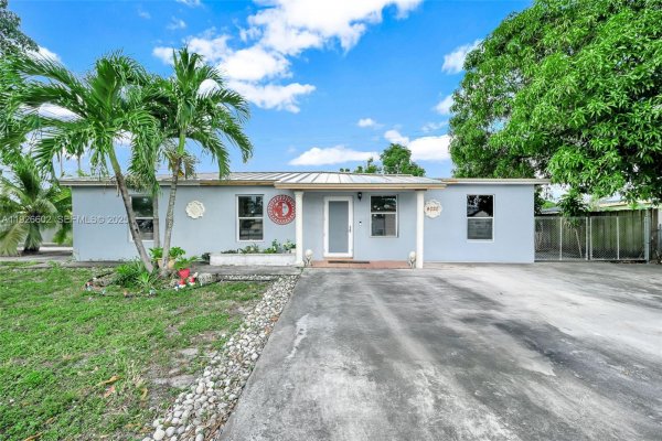 4020 E 10th Ave Hialeah, FL 33013