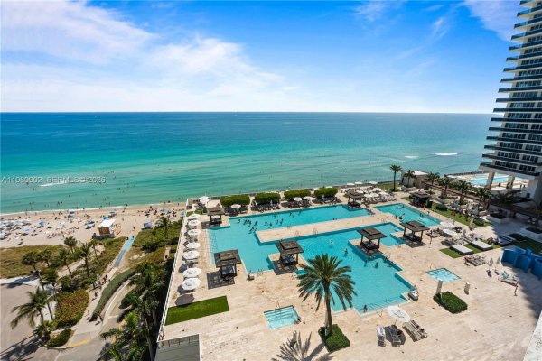 1800 S Ocean Dr #1601 Hallandale Beach, FL 33009