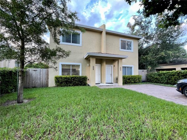 1531 NW 55th Ter #1533 Miami, FL 33142