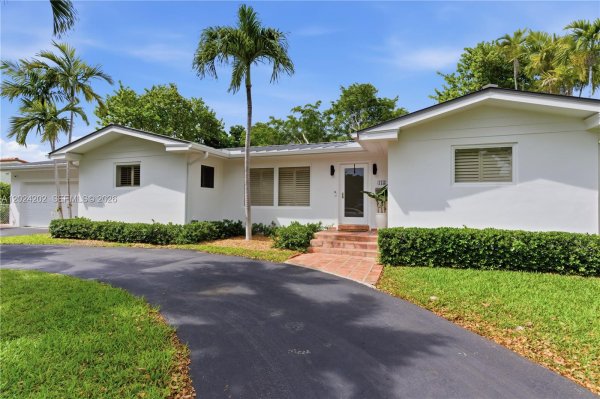 115 S Prospect Dr Coral Gables, FL 33133