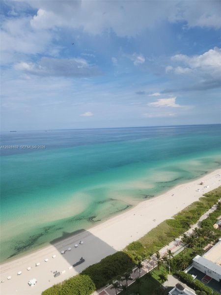 4779 Collins Ave #3504 Miami Beach, FL 33140