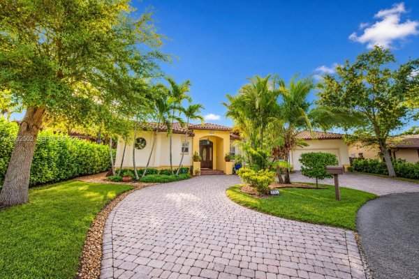 5751 SW 59th #5751 South Miami, FL 33143