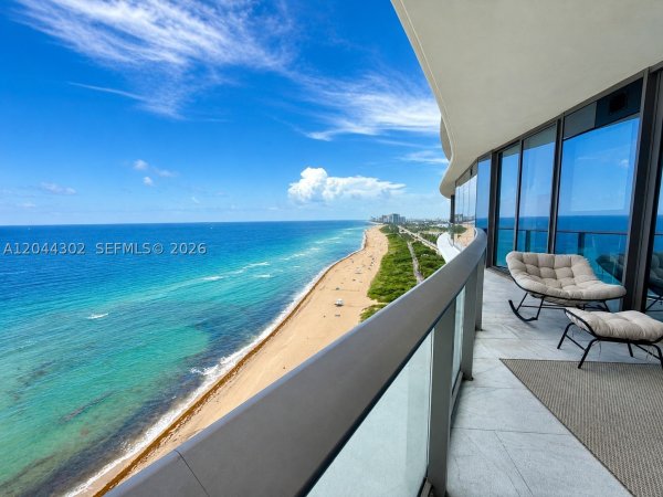 15701 Collins Ave #1703 Sunny Isles Beach, FL 33160