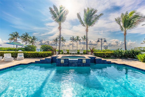 1799 N Fort Lauderdale Bch Blvd Fort Lauderdale, FL 33305