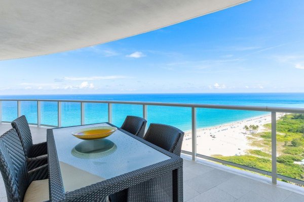 2700 N Ocean Dr #2203a Singer Island, FL 33404