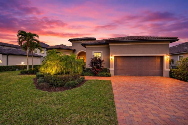 214 Blanca Isles Jupiter, FL 33478