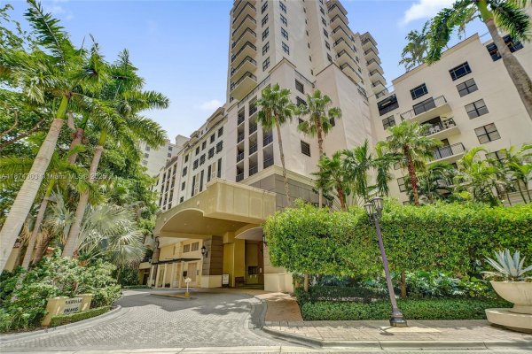888 S Douglas Rd #304 Coral Gables, FL 33134