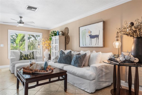 3141 NW 68th Fort Lauderdale, FL 33309