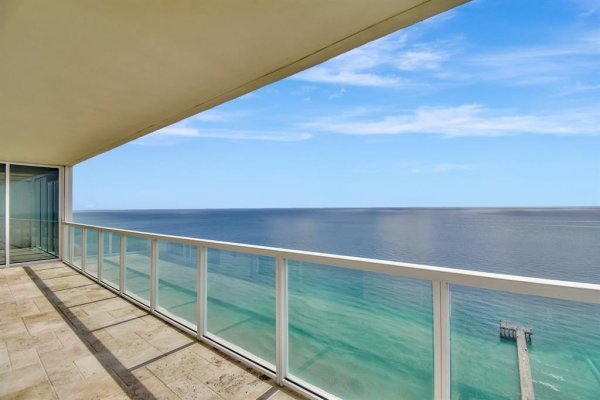 16699 Collins #3402 Sunny Isles Beach, FL 33160