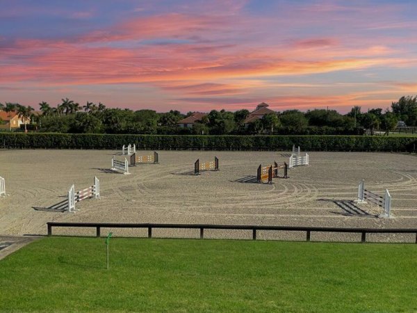 4591 South Rd Wellington, FL 33414