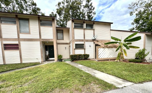 132 Sherwood #15b Jupiter, FL 33458