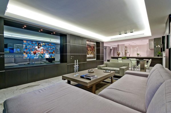 1331 Brickell Bay Dr #4309 Miami, FL 33131