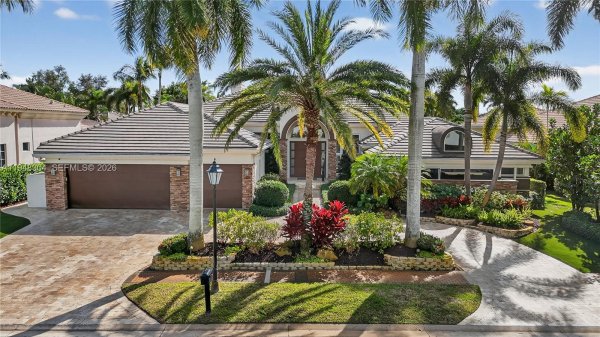 6860 Queenferry Cir Boca Raton, FL 33496