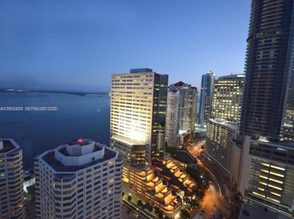 950 Brickell Bay Dr #3109 Miami, FL 33131