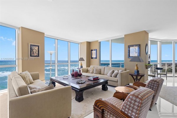 18201 Collins Ave #709 Sunny Isles Beach, FL 33160
