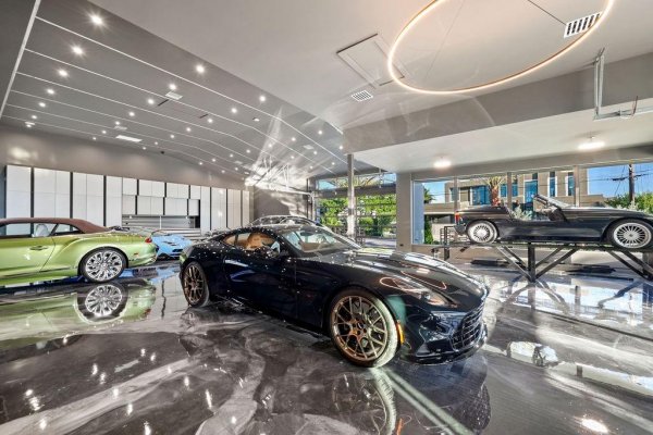 51 Isla Bahia Dr Fort Lauderdale, FL 33316