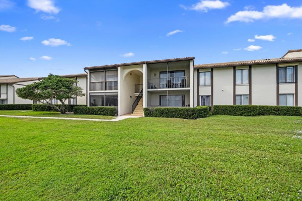 2732 SW Matheson Ave #112-H2 Palm City, FL 34990