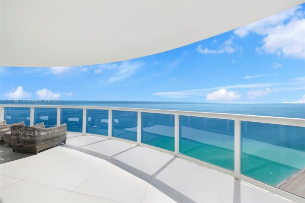 18201 Collins Ave #PH5109 Sunny Isles Beach, FL 33160