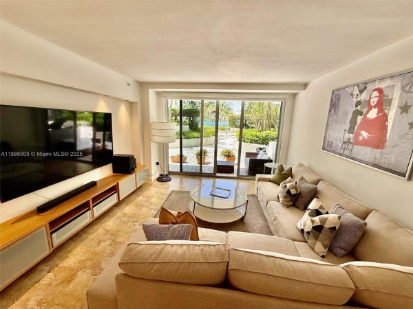 1500 Bay Rd #122S Miami Beach, FL 33139