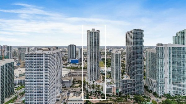 1750 N Bayshore Dr #3005 Miami, FL 33132