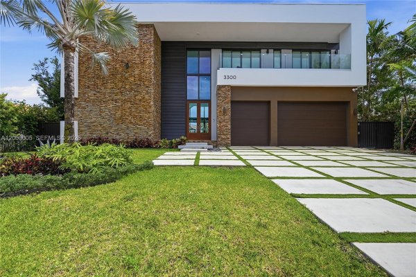 3300 NE 170th St North Miami Beach, FL 33160