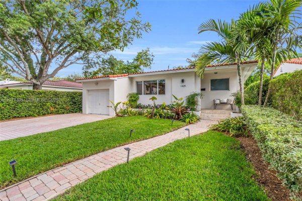 1425 Venetia Ave Coral Gables, FL 33134