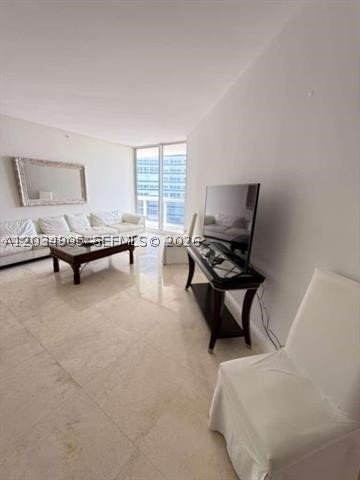 9595 Collins Ave #N9-I Surfside, FL 33154