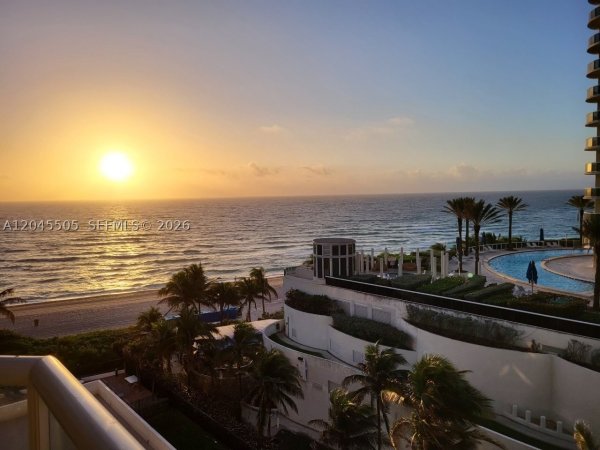 17275 Collins Ave #804 Sunny Isles Beach, FL 33160
