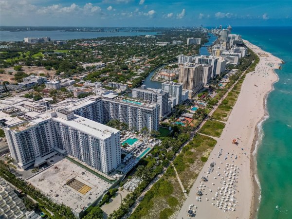 2301 Collins Ave #1014 Miami Beach, FL 33139