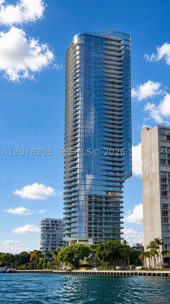 175 SE 25th Rd #504 Miami, FL 33131