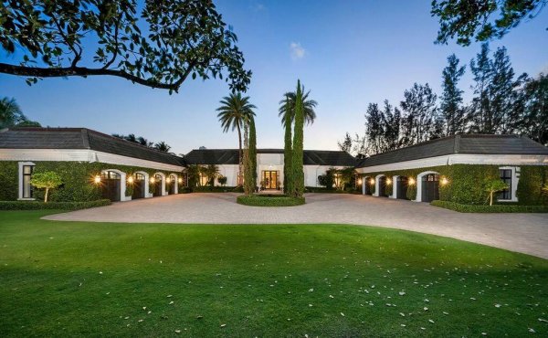 100 Harbor Way Jupiter Island, FL 33455