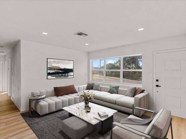 1901 NW 3rd Fort Lauderdale, FL 33311