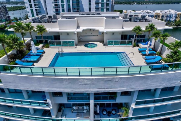 7935 East Dr #1104 North Bay Village, FL 33141