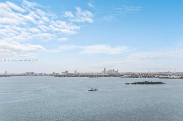 3131 NE 7th Ave #2604 Miami, FL 33137